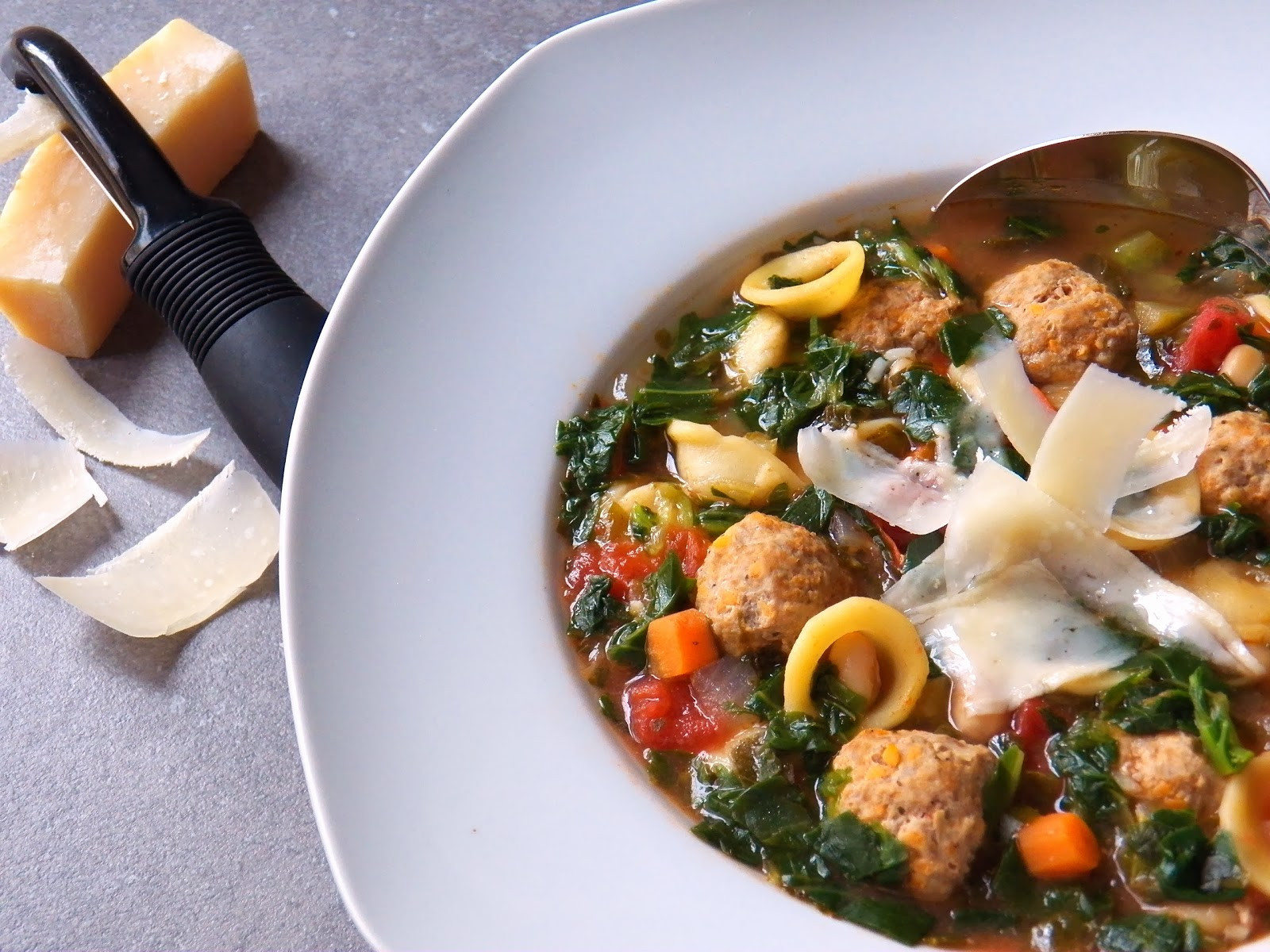 Healthy Turkey Soup
 HEALTHY TURKEY MEATBALL AND KALE SOUP