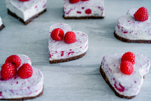 Healthy Valentine Desserts
 5 Healthy Valentine’s Day Dessert Ideas