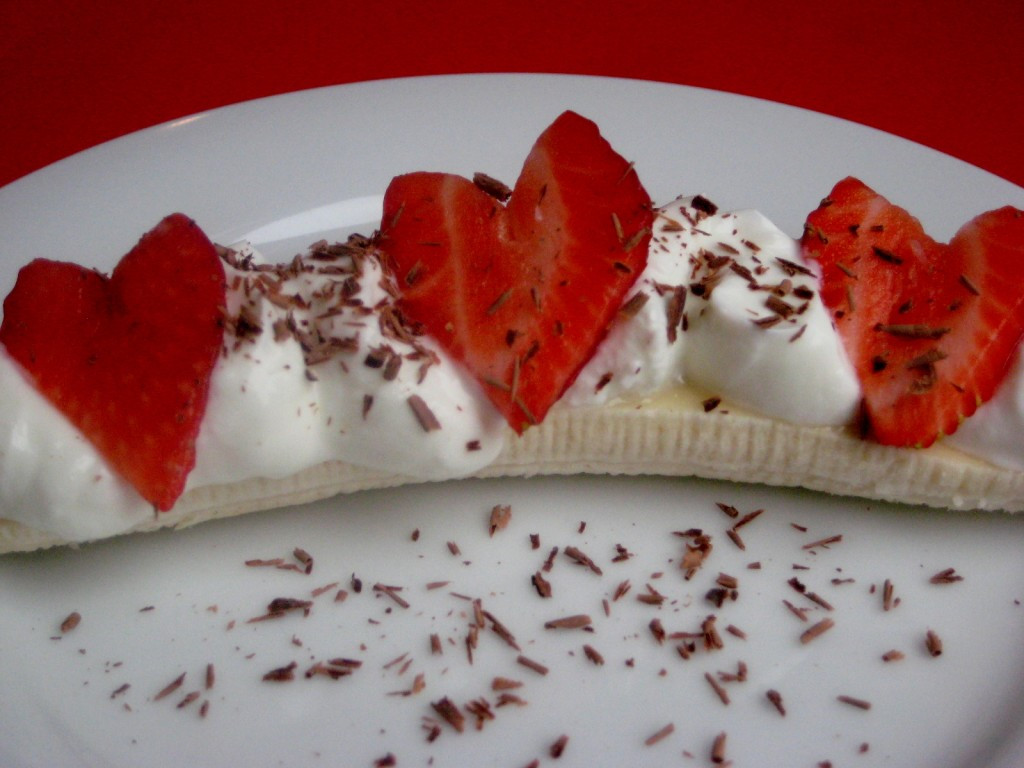 Healthy Valentine Snacks
 Healthy Valentine s Treats 18 Fresh Food Ideas for the
