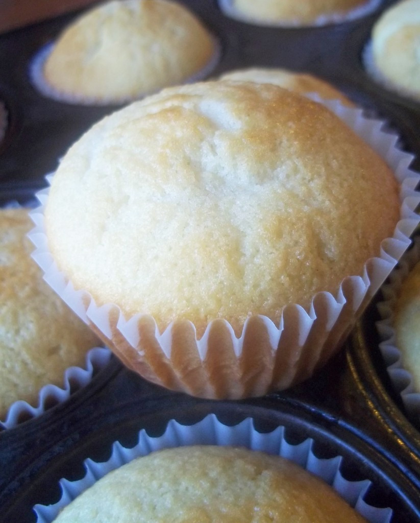 Healthy Vanilla Cupcakes
 Healthy Vanilla Cupcakes From Scratch With Real