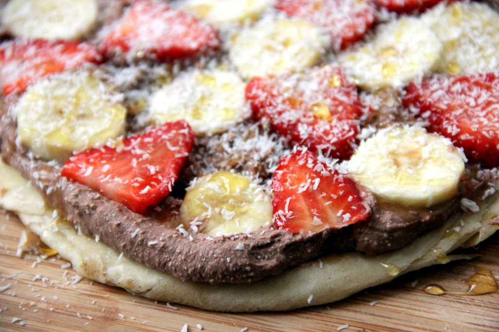 Healthy Vegan Desserts
 Vegan Dessert Pizza with Chocolate Cream Coconut Spread