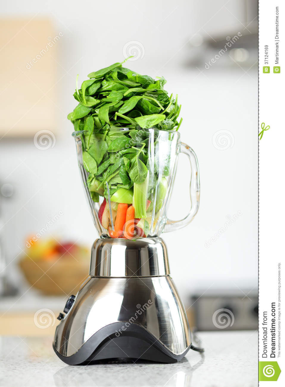 Healthy Vegetable Smoothies
 Green Ve able Smoothie In Blender Royalty Free Stock