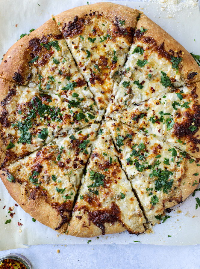 Healthy White Pizza Sauce
 white sauce pizza