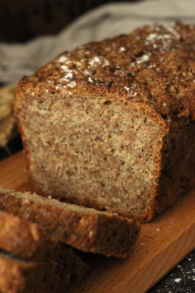 Healthy Whole Grain Bread
 Healthy Wholemeal Bread • Happy Kitchen Rocks