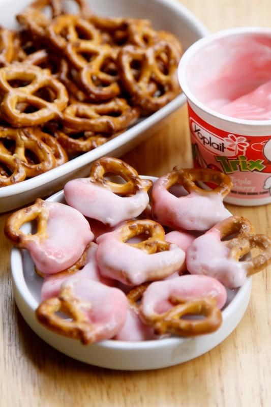 Healthy Yogurt Covered Pretzels
 25 best images about Food on Pinterest