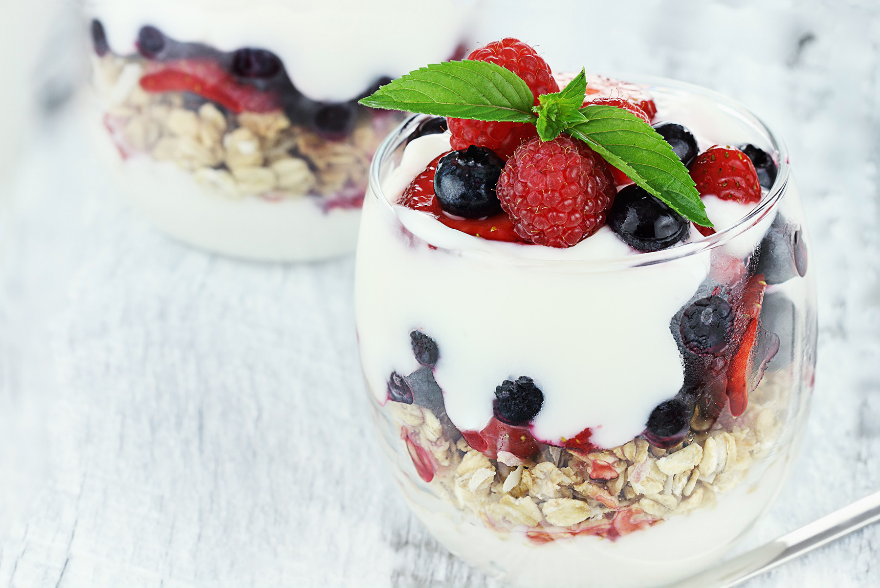 Healthy Yogurt Snacks
 Super Foods Super Easy Greek Yogurt