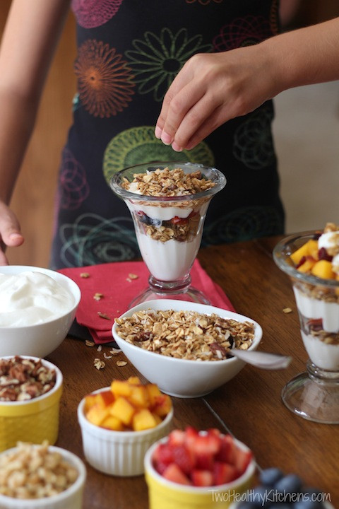 Healthy Yogurt Snacks
 Healthy Yogurt Parfait Party Snacks