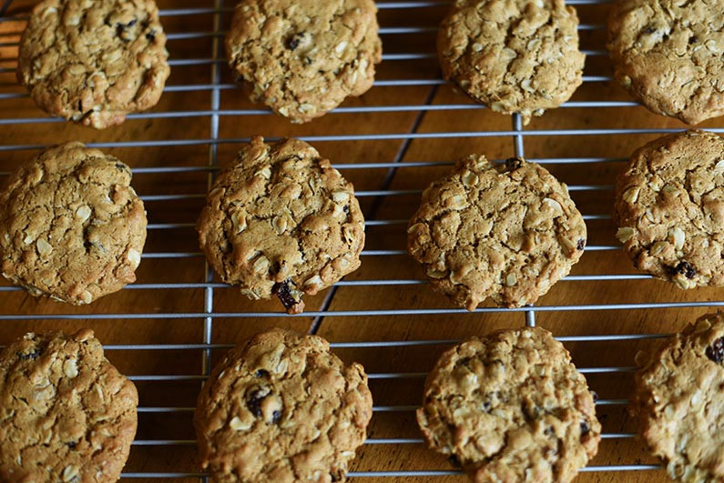 Heart Healthy Oatmeal Cookies
 heart healthy oatmeal raisin cookies