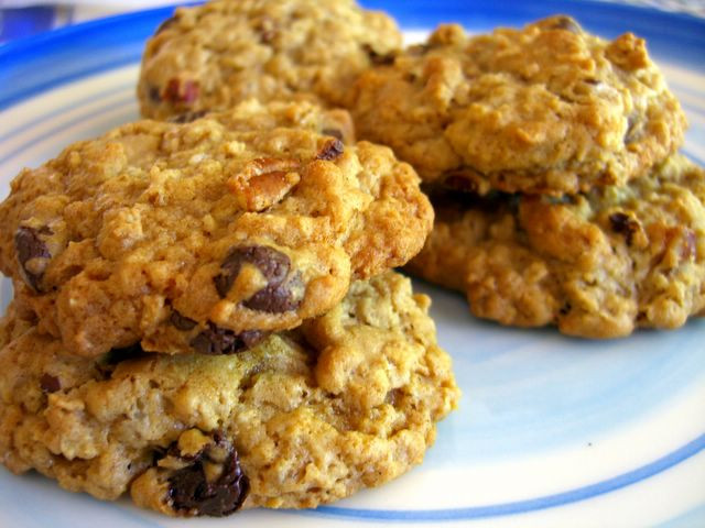 Heart Healthy Oatmeal Cookies
 bakingsheet Heart Healthy Oatmeal Chocolate Chip Cookies