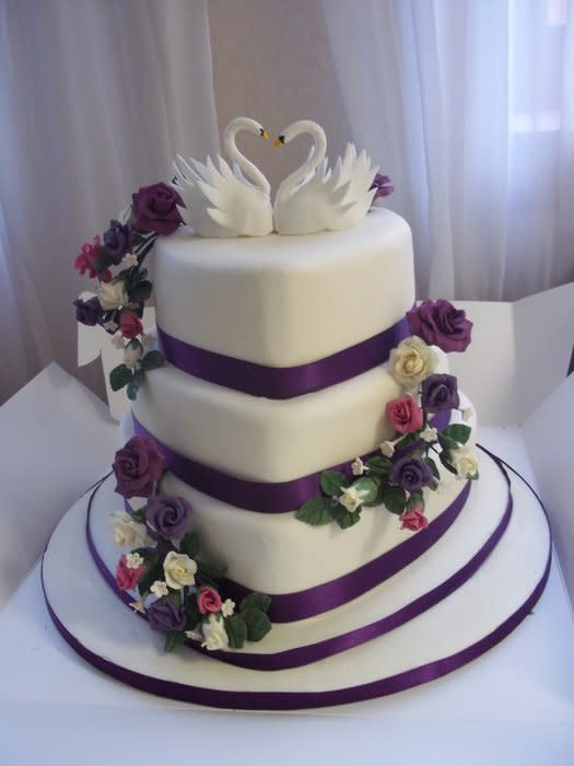 Heart Shape Wedding Cakes
 Heart Shaped Wedding Cake cake by Bev CakesDecor