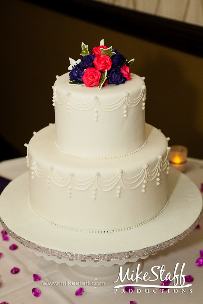 Holiday Market Wedding Cakes
 Michigan Wedding Cakes Cake Ideas and Designs