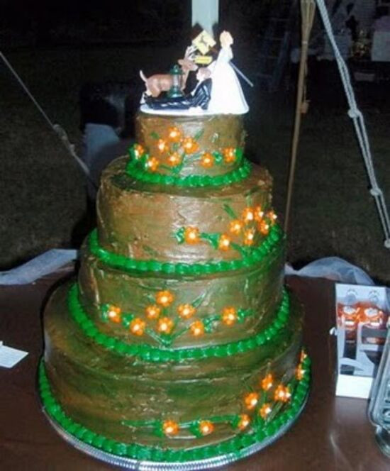 Horrible Wedding Cakes
 The 10 ugliest wedding cakes ever