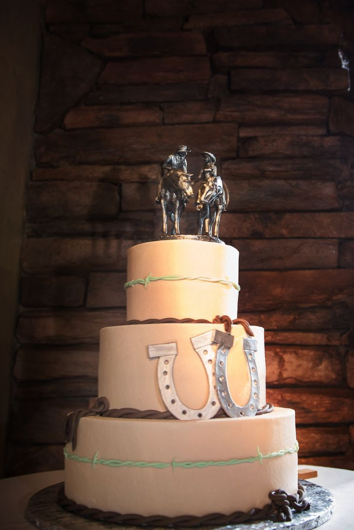 Horse Wedding Cakes
 Wedding Cake with Horseshoes and Western Horse Toppers