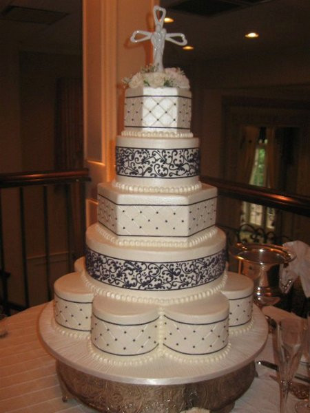 Houston Wedding Cakes
 Cakes by Gina Houston TX Wedding Cake