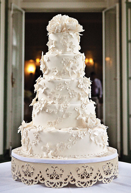 Huge Wedding Cakes
 Big Wedding Cakes