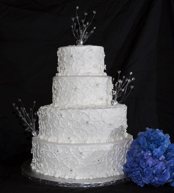Hyvee Wedding Cakes
 rc logan hyvee cake1