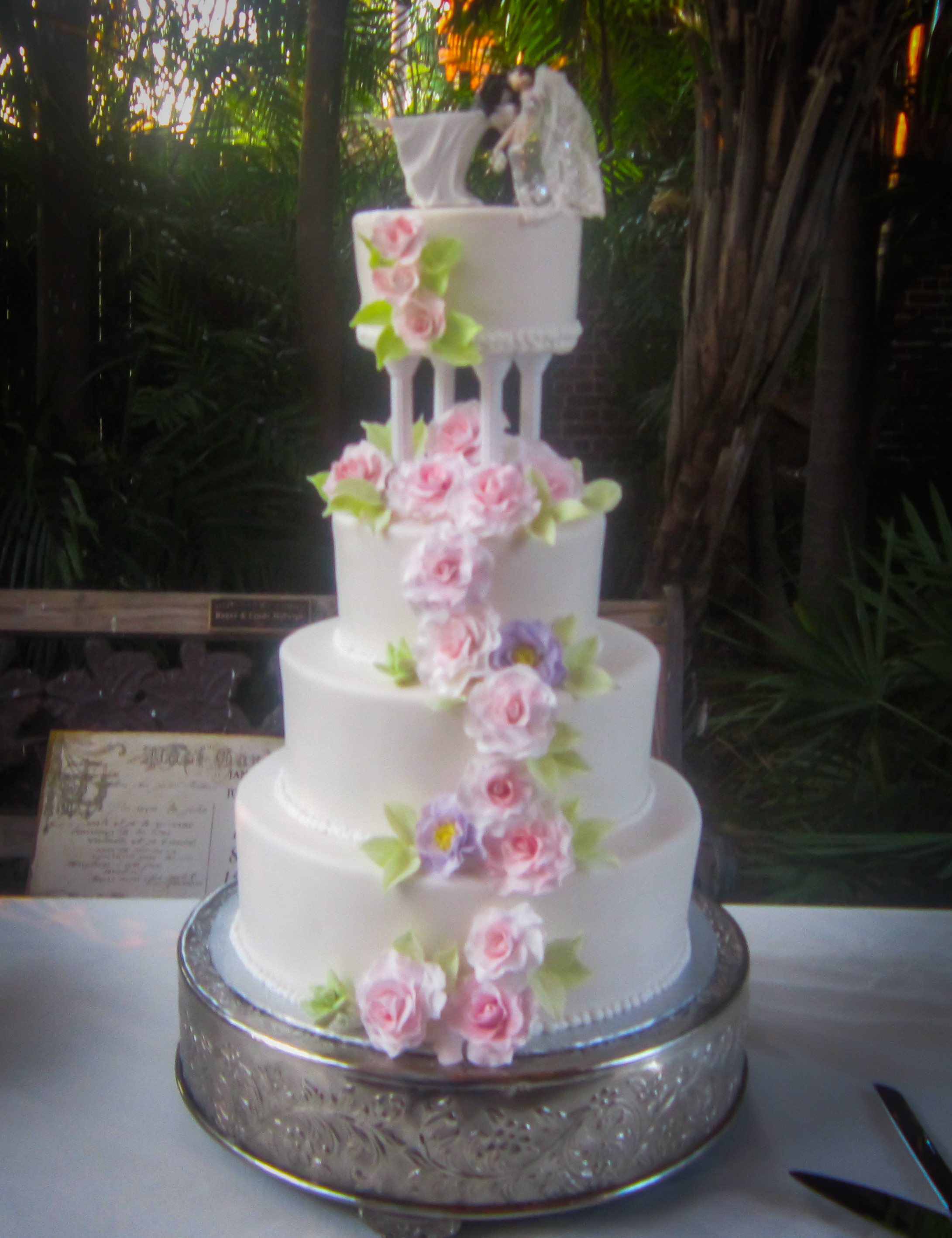 I Do Wedding Cakes
 Amazing Cakes and Creations – Key West Cakes and Specialty