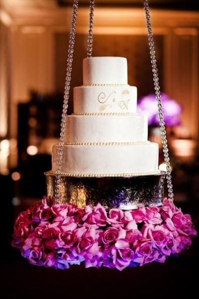 I Do Wedding Cakes
 SUSPENDED WEDDING CAKES – I do Ghana