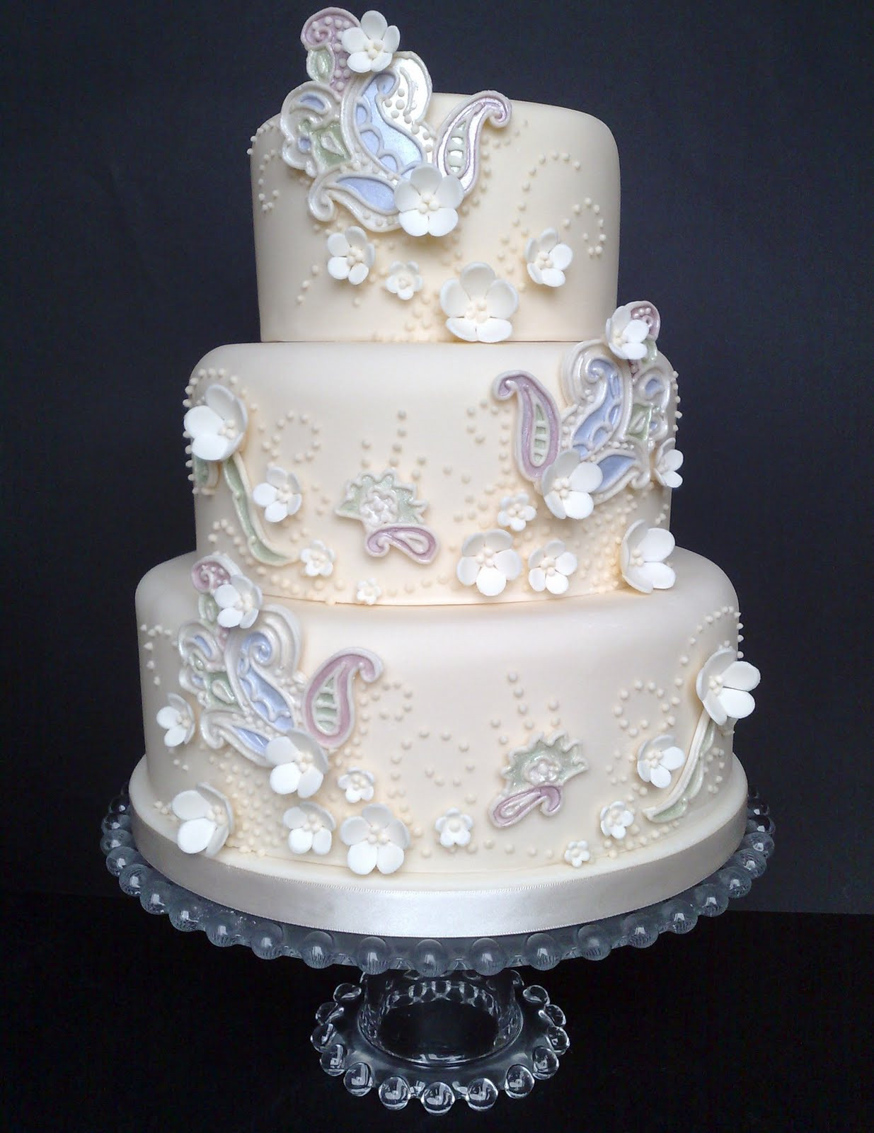 Iced Wedding Cakes
 Small Things Iced "A Paisley Dream" Wedding Cake