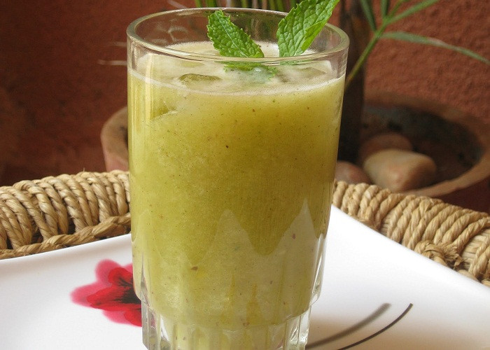 Indian Drinks For Summer
 Top 10 Traditional Indian Drinks To Try In Summer