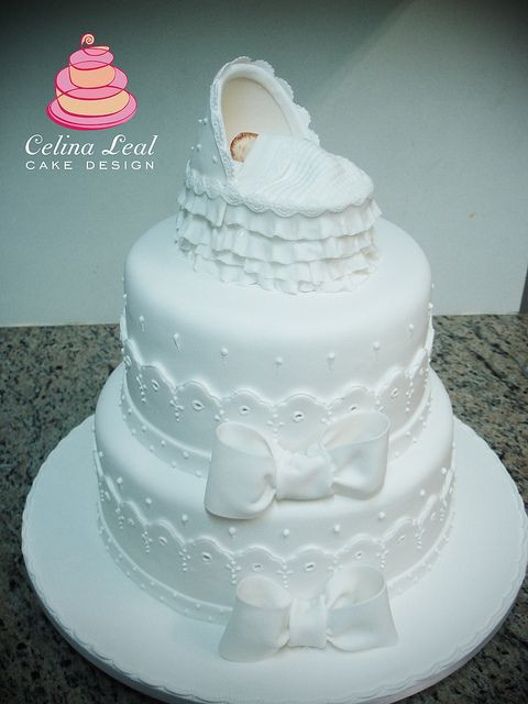 Ingles Wedding Cakes
 Bolo Batizado bordado inglês