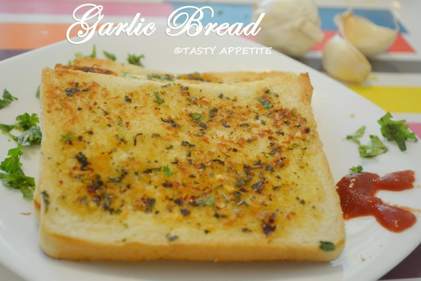 Is Garlic Bread Healthy
 Garlic Bread Recipe Homemade Garlic Bread Healthy