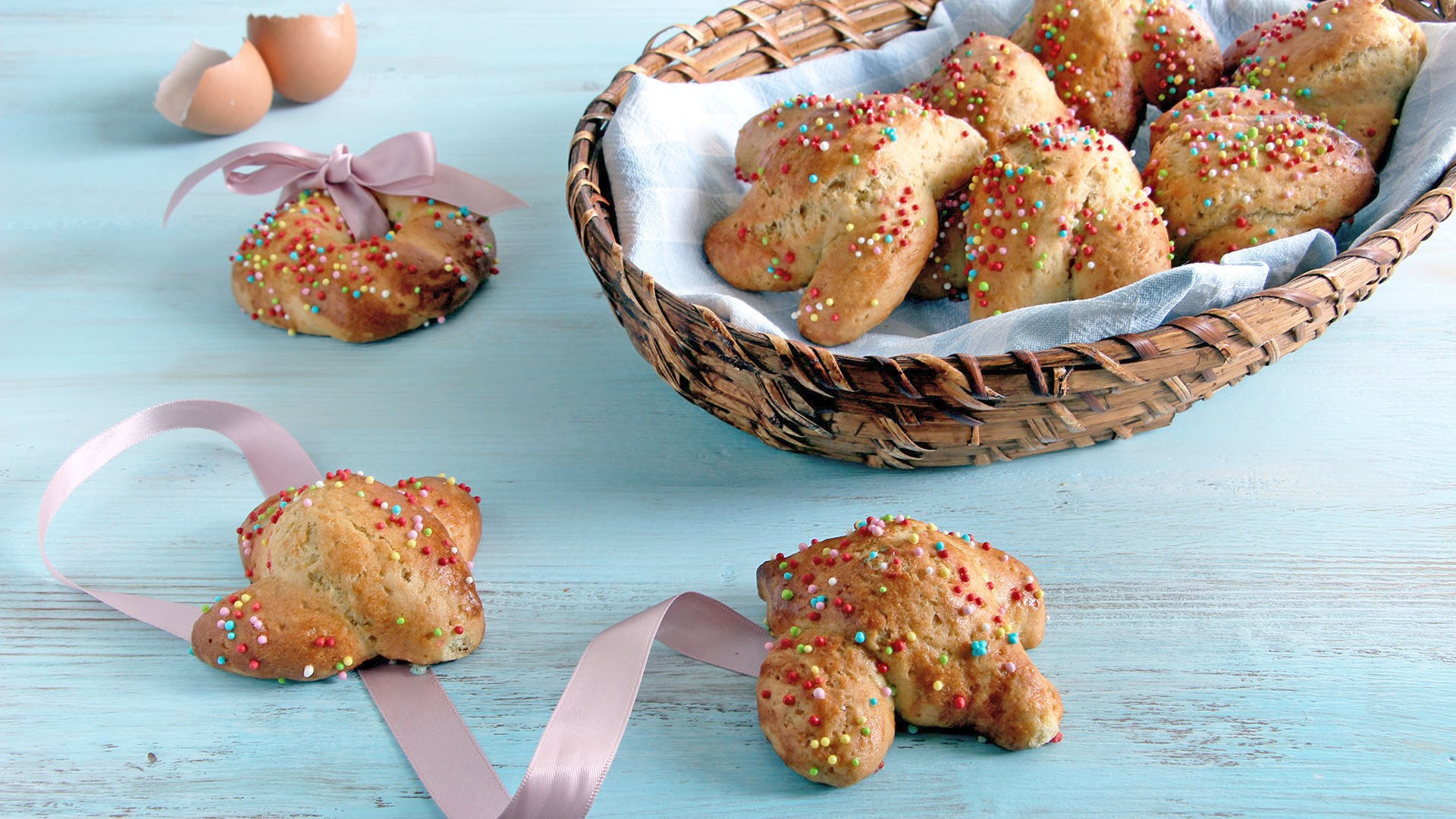 Italian Easter Cookie Recipes
 Biscotti di Pasqua i cudduraci calabresi