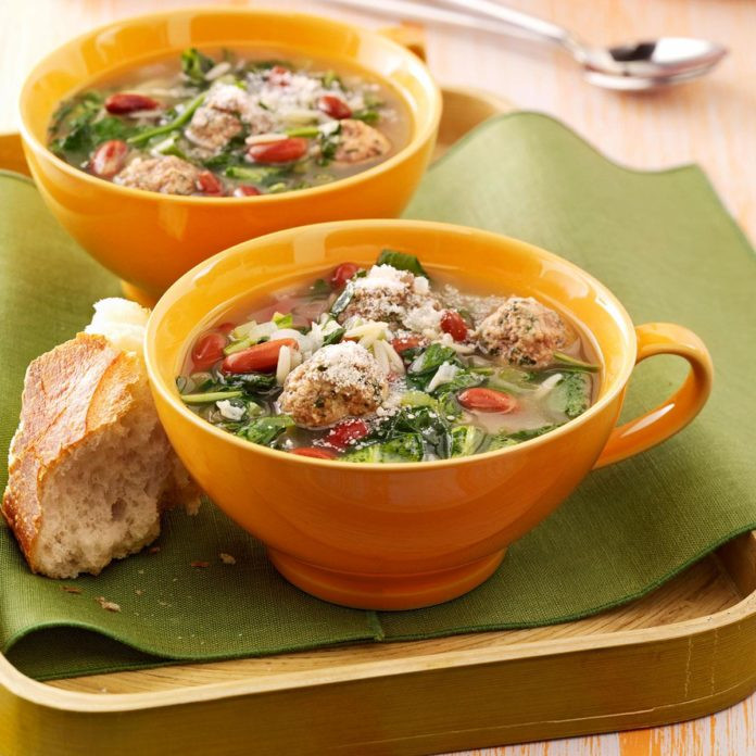 Italian Wedding Soup Recipes Easy
 Easy Italian Wedding Soup Recipe