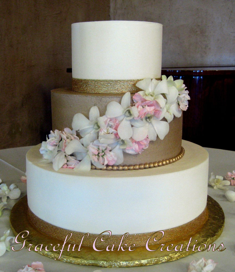Ivory And Gold Wedding Cakes
 Elegant Ivory And Gold Wedding Cake CakeCentral