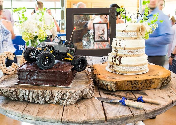 Jeep Wedding Cakes
 Best 25 Jeep wedding ideas on Pinterest