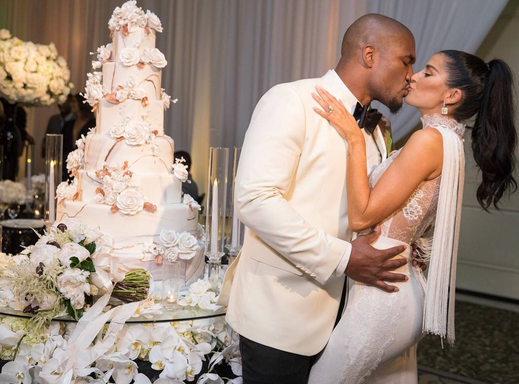 Kim Kardashian Wedding Cakes
 Splurge vs Steal Get Celebrity Wedding Luxury on a
