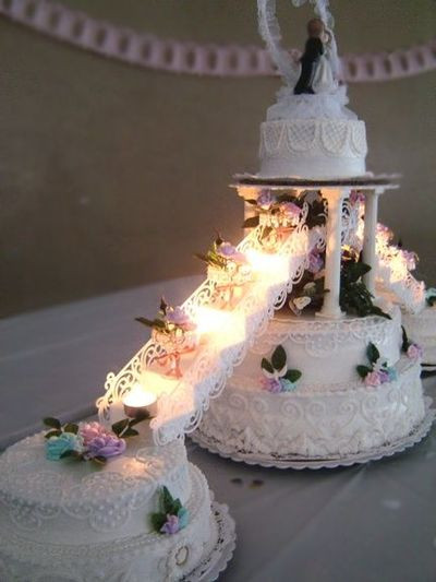 Layered Wedding Cakes
 Cakes Decorating Advice Layered White Wedding Cake
