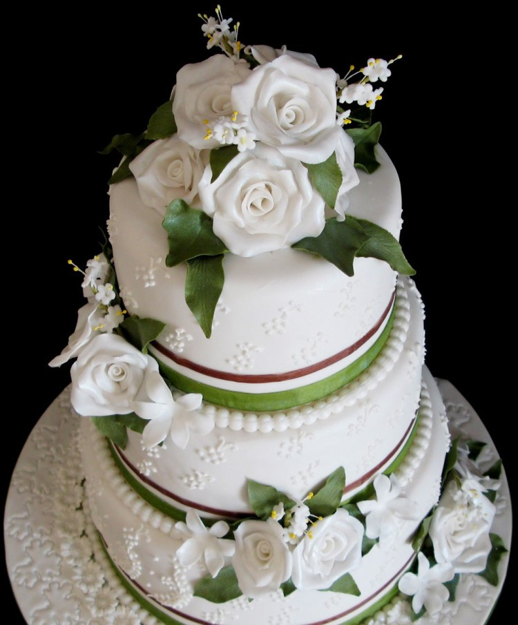 Layered Wedding Cakes
 Triple Layer Wedding Cake Design 7 Wedding Cake Cake