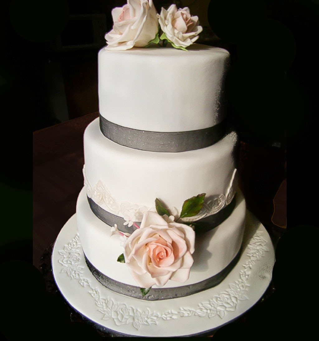Layered Wedding Cakes
 Triple Layer Wedding Cake Design 4 Wedding Cake Cake