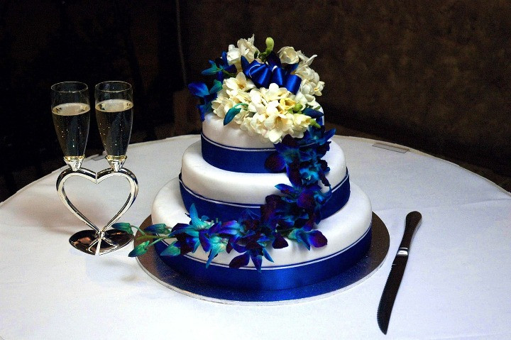 Lesbian Wedding Cakes
 Oregon s Sweet Cakes of Melissa Bakery Pays $135 000 Fine