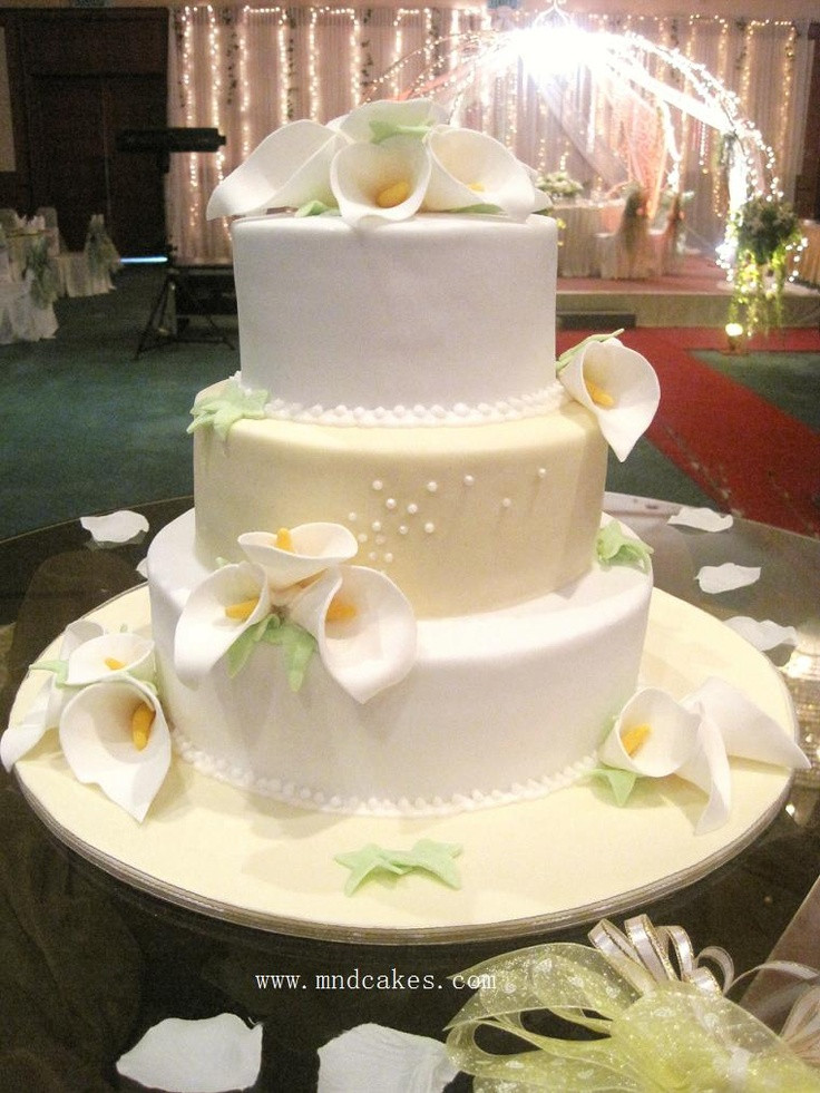 Lilly Wedding Cakes
 Wedding Cake Calla Lily White Yellow Cream