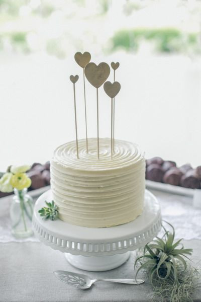 Little Wedding Cakes
 26 Small Wedding Cake Ideas Pretty Designs