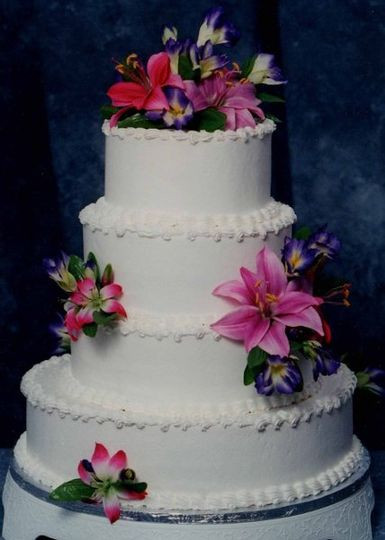 Lovin Oven Wedding Cakes
 Lovin Oven Cakery Wedding Cake Antioch IL WeddingWire