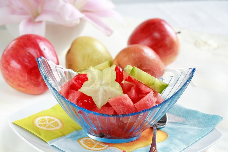 Low Calorie Summer Desserts
 Light fruit dessert for hot summer with low calorie