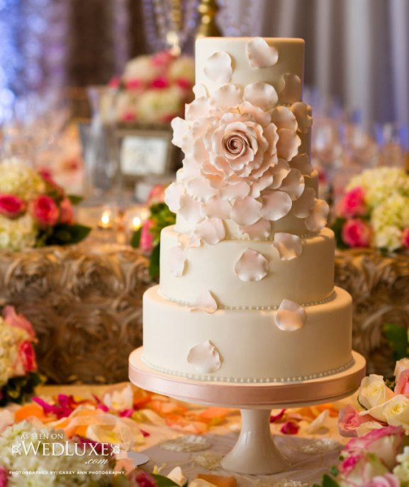 Luxury Wedding Cakes
 Luxury Wedding Centerpieces Archives Weddings Romantique