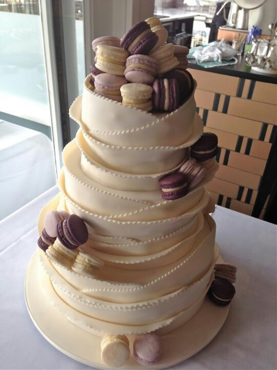 Macaroon Wedding Cakes
 33 best images about Macarons on Pinterest