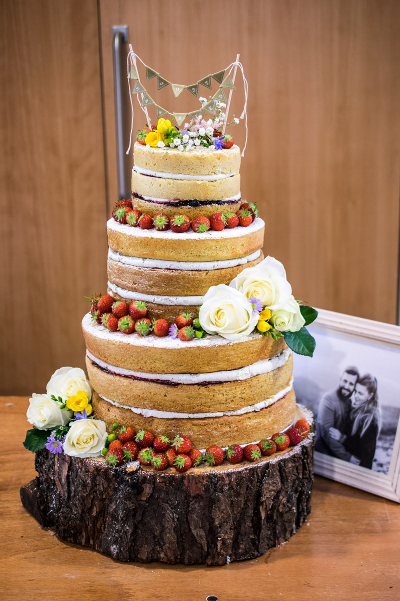 Make Wedding Cakes
 Making A Naked Wedding Cake Every Nook & Cranny