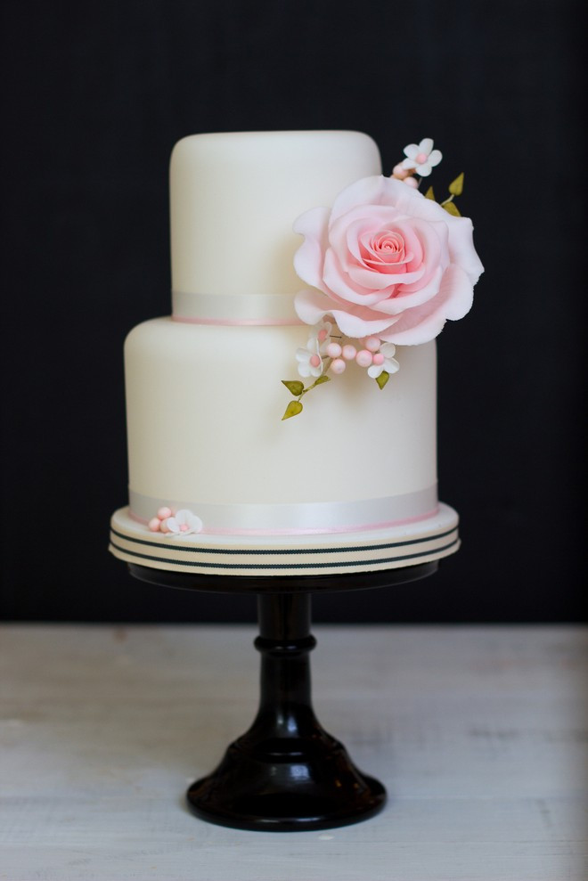 Making Wedding Cakes Beginners
 Wedding Cake Course Beginners