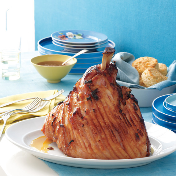 Martha Stewart Easter Dinner
 Delight Your Guests with Ham and Biscuits for Easter