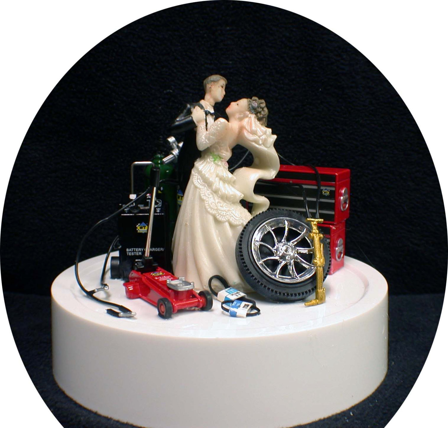 Mechanic Wedding Cakes
 Items similar to Car AUTO MECHANIC Wedding Cake Topper