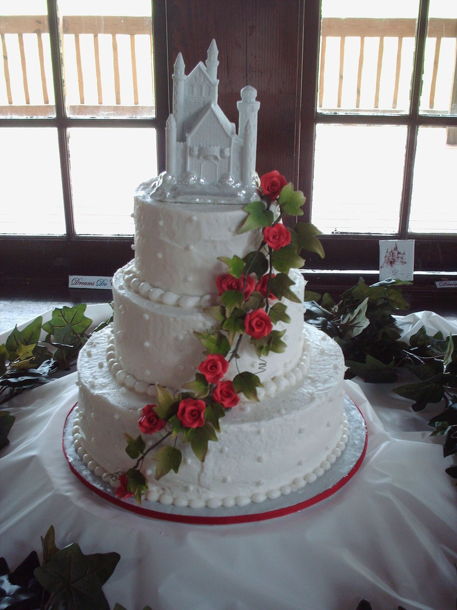 Medieval Wedding Cakes
 Me val Wedding Cake by WhimsySmile on DeviantArt