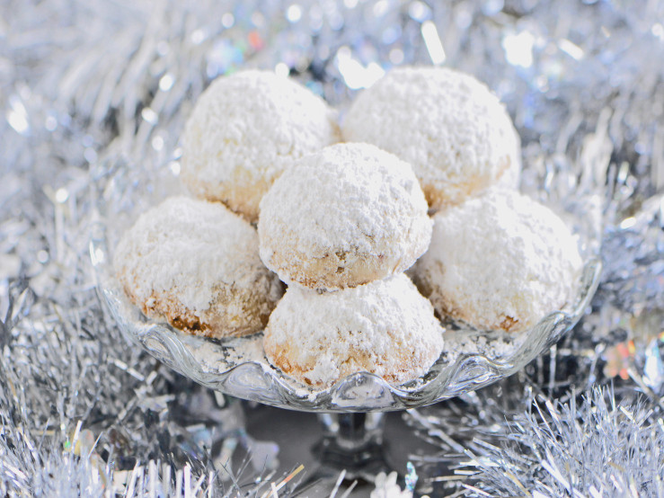 Mexican Wedding Cakes Without Nuts
 Christmas Cookie Countdown and Mexican Wedding Cookie