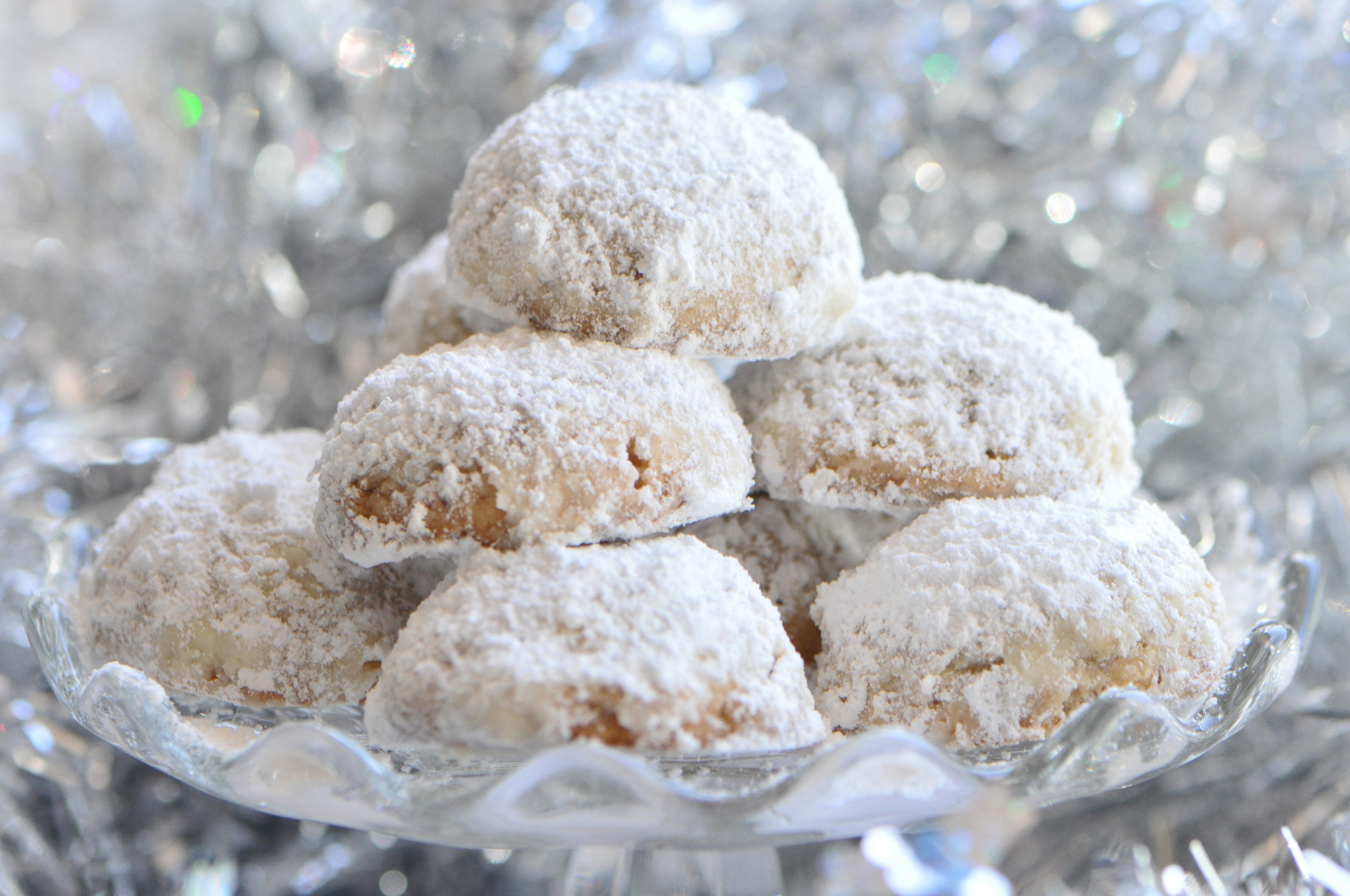 Mexican Wedding Cookies Recipe
 Christmas Cookie Countdown and Mexican Wedding Cookie