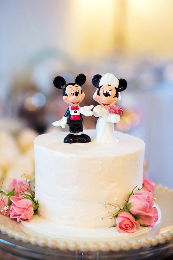 Mickey Mouse Wedding Cakes
 Mickey and minnie mouse wedding cake topper A Unique and