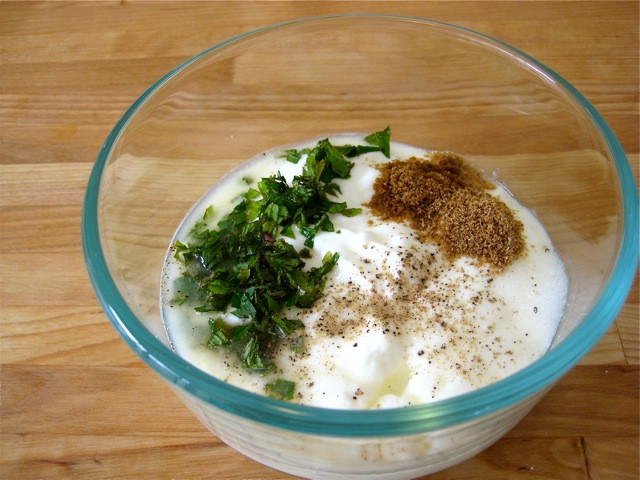 Middle Eastern Sauces
 Middle Eastern Yogurt Sauce